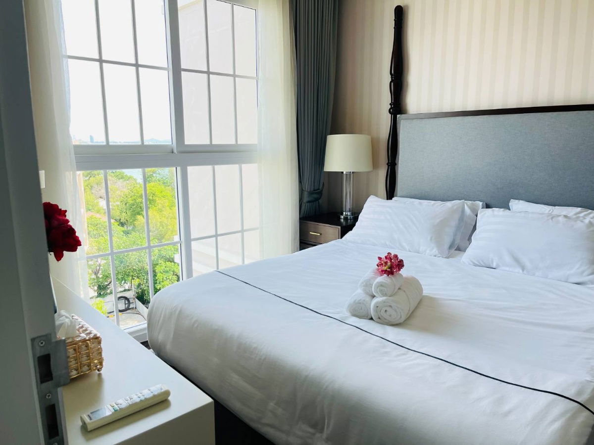 picture SALE! Grand Florida Beachfront Condo Resort Pattaya, Building B, 7th Floor - 11/24