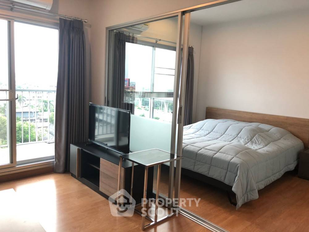 picture 1-BR Condo at The Parkland Phetkasem 56 near MRT Lak Song (ID 371549) - 3/12