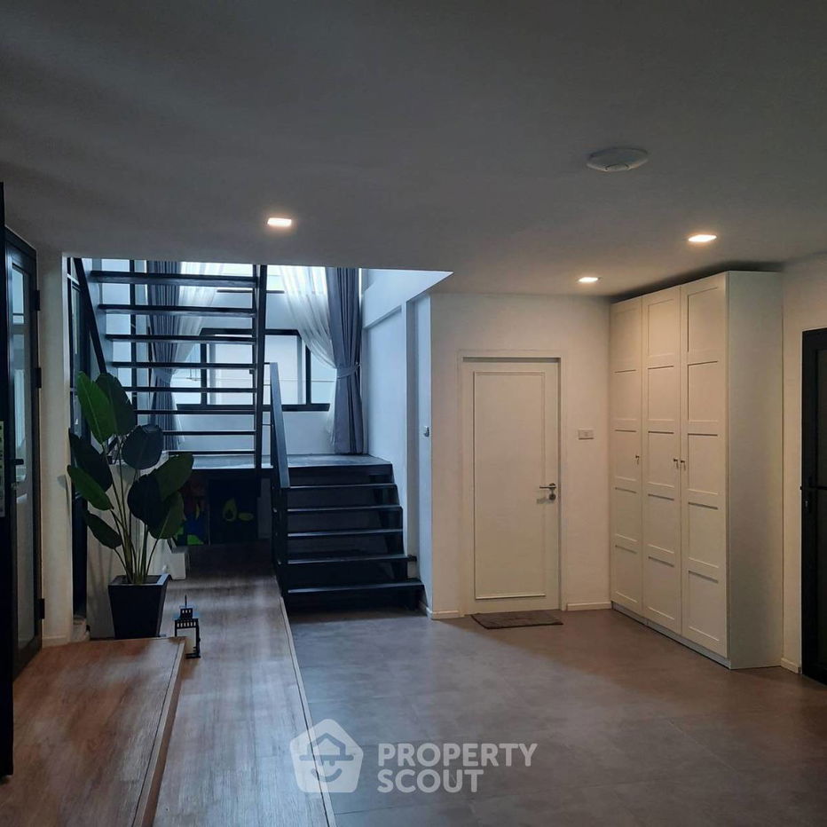 picture 4-BR House in Prawet (ID 1904231) - 11/22