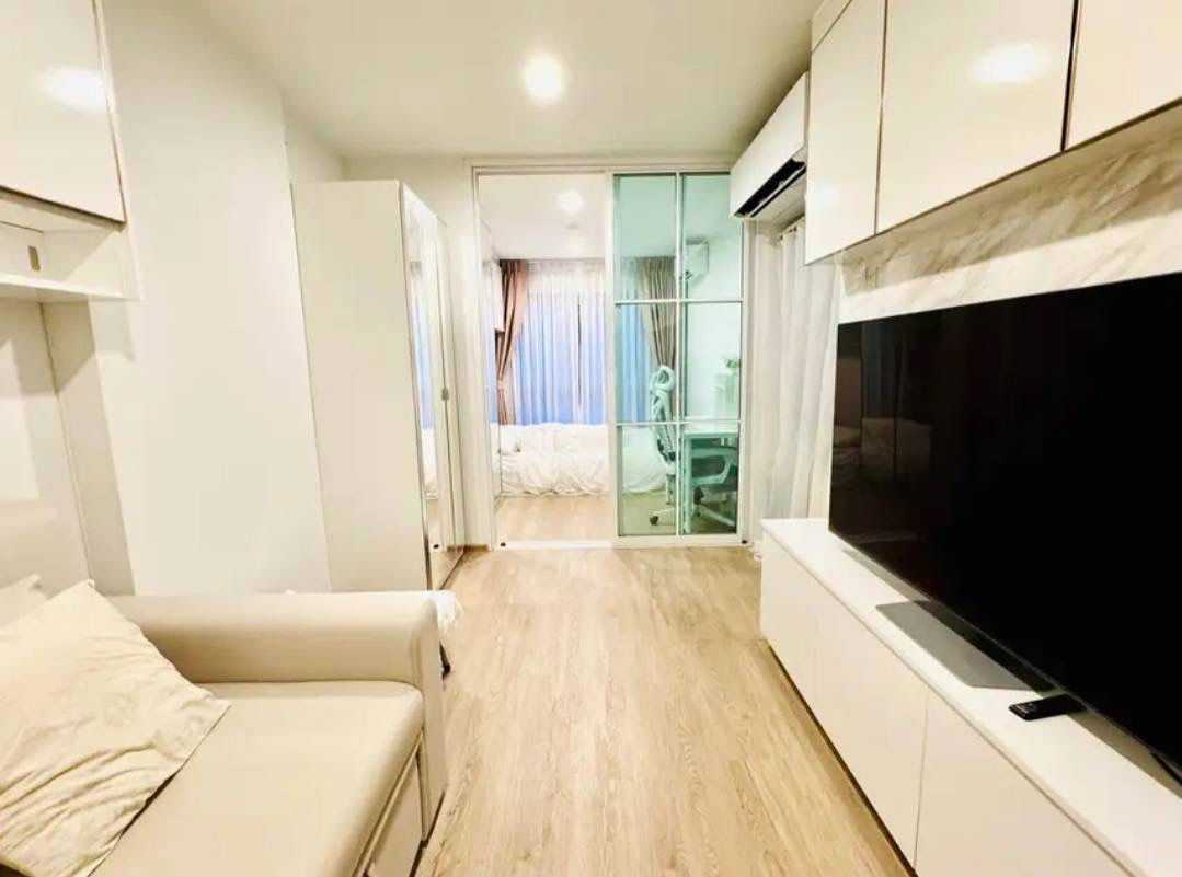 picture  𝗛𝗜 𝗖𝗵𝗮𝗲𝗻𝗴𝘄𝗮𝘁𝘁𝗮𝗻𝗮 𝟭𝟵 for rent ✨ Fully furnished - 4/10