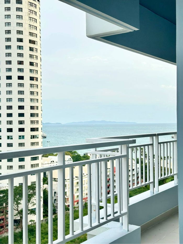 picture Lumpini park beach jomtien  Sea view  - 1/12