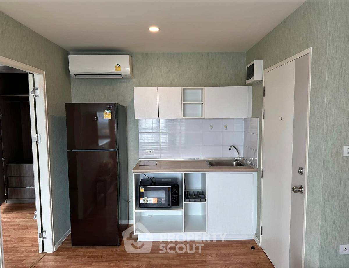 picture 1-BR Condo at Lumpini Ville Phatanakan-Srinakarin in Suan Luang (ID 1591095) - 4/6