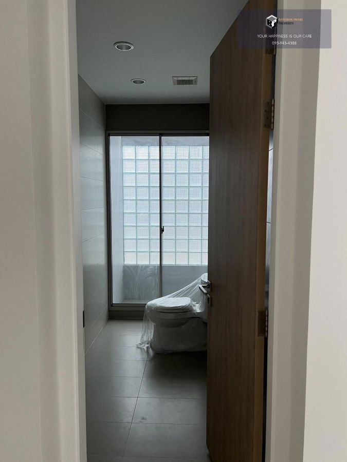 picture Private Nirvana Residence | New house, never lived in, good location, near Ram Intra Expressway #2025081611379 - 9/15