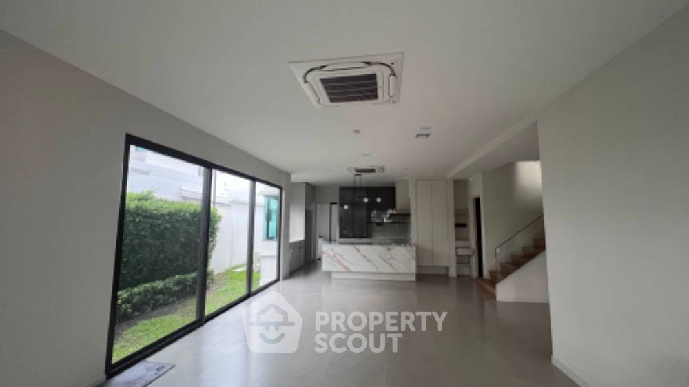 picture 4-BR House at Mantana Bangna Km.15 in Bang Chalong (ID 1773542) - 14/26