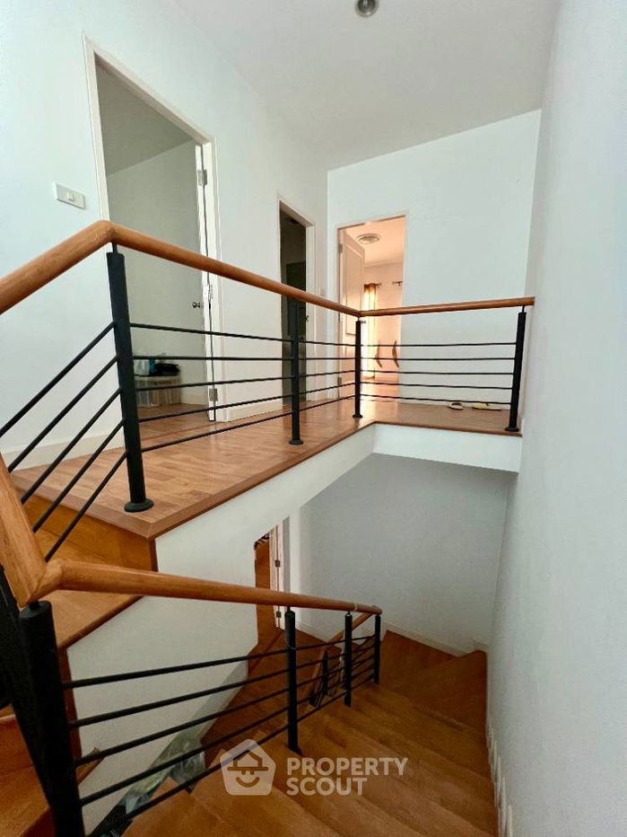 picture 3-BR Townhouse in Bang Talat (ID 2046089) - 4/6