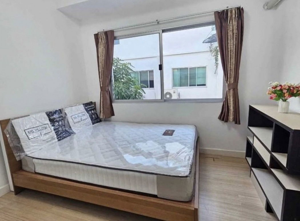 รูป ให้ เช่า ทาวน์โฮม M1240 บ้านใหม่ พระราม 9 - ศรีนครินทร์ 185 ตรม 20 ตรว - รูปที่ 8/12