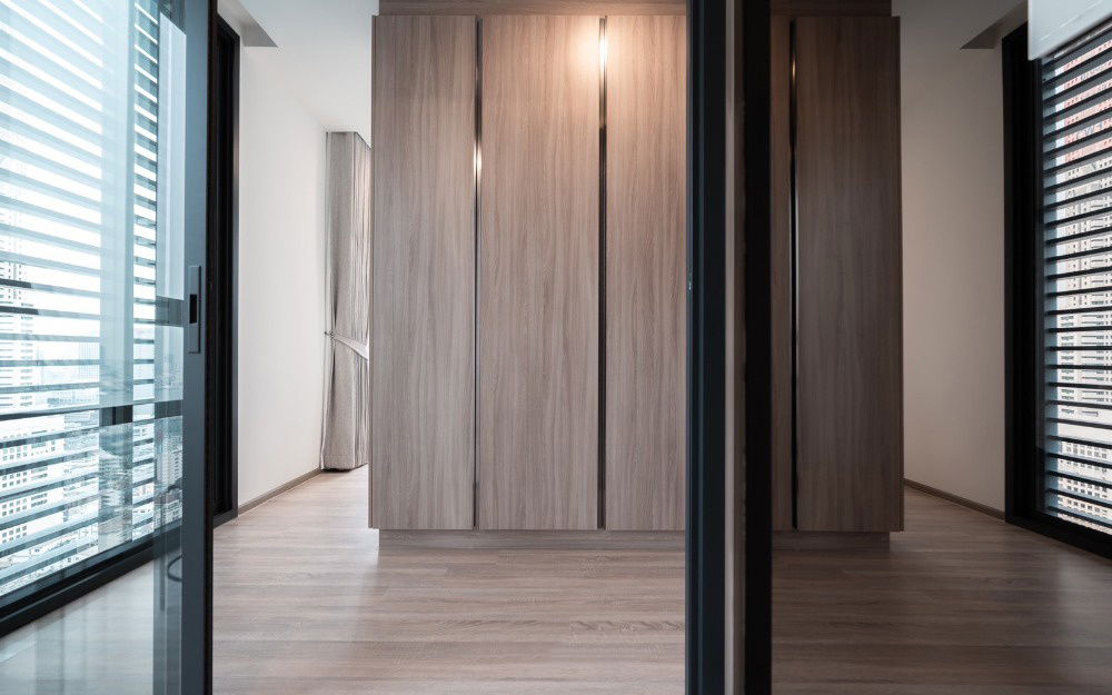 picture Code: KJ8244  for rent XT PHAYATHAI // Line ID: @kjcondo (with @) // - 9/16