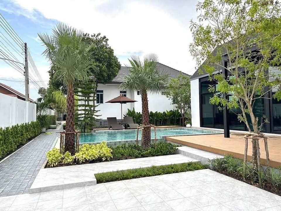 picture Beautiful house for rent in Huai Yai area, Pattaya - 1/14