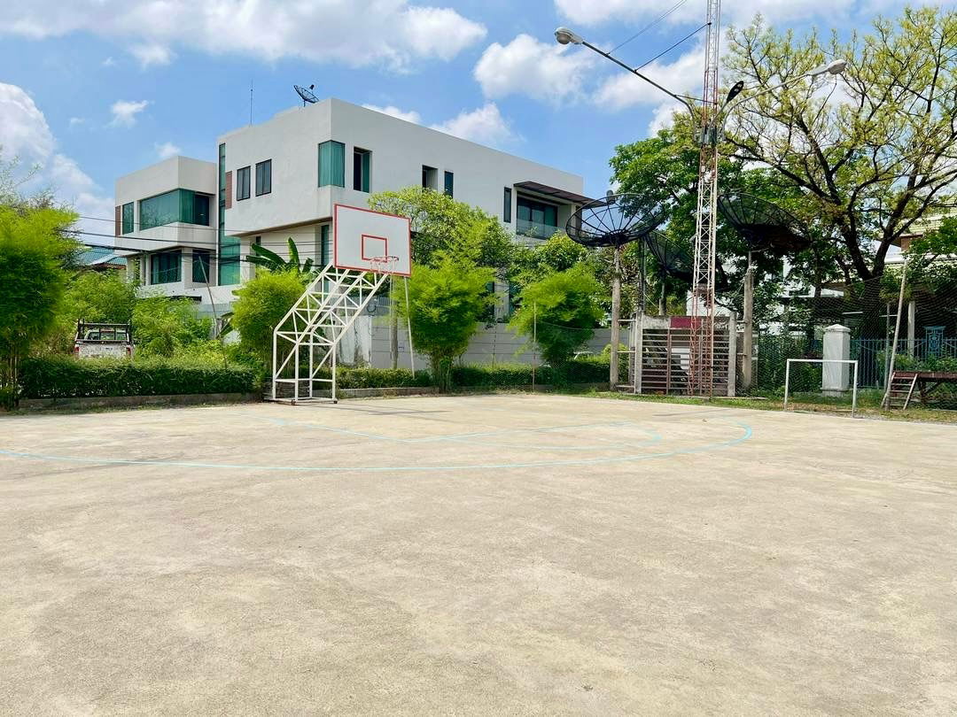 รูป ขายทาวน์เฮ้าส์ 3 ชั้น หลังริม หมู่บ้านแฮปปี้แลนด์วิลล์ ซ.ลาซาล 32 สุขุมวิท 105 - รูปที่ 12/12