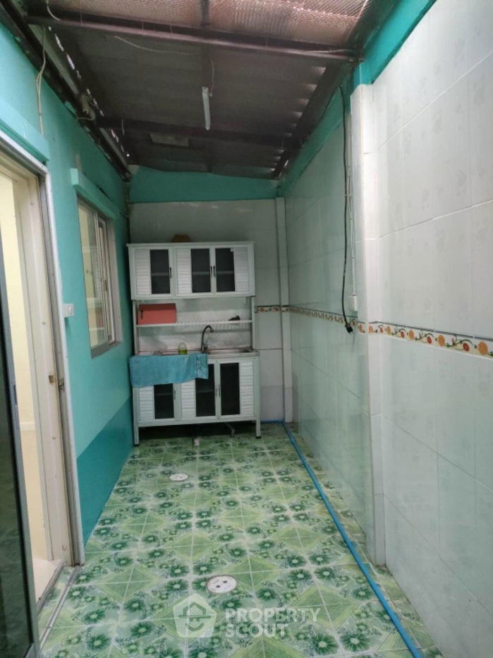 picture 3-BR Townhouse in Phraeksa Mai (ID 1832496) - 5/7