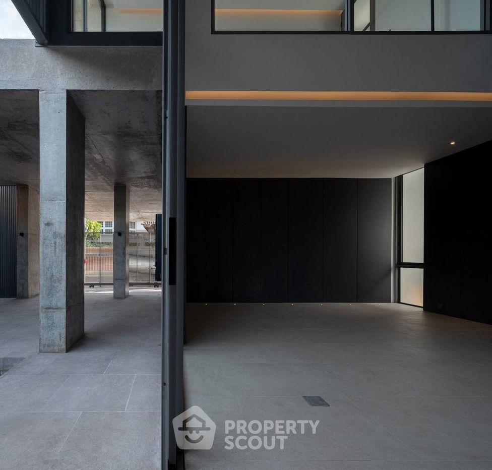 picture 4-BR House near ARL Ramkhamhaeng (ID 2094573) - 17/19