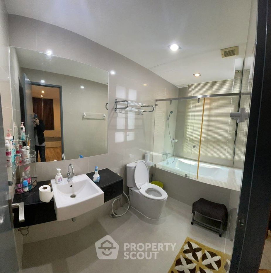picture 2-BR Condo at Ideo Blucove Sukhumvit near BTS Udom Suk (ID 1128488) - 4/8