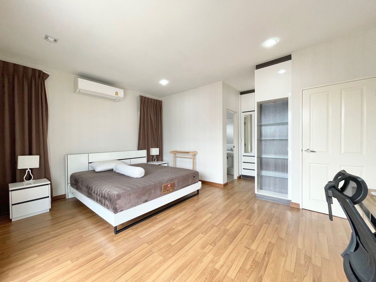 picture Detached house for rent, Golden Village, Bangna, King Kaew, 4 bedrooms, fully furnished, ready to move in, near Suvarnabhumi Airport, Mega Bangna - 22/31