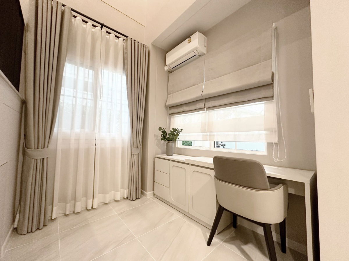 รูป บ้านให้เช่า Chaiyapruek Bangna Km.15 พร้อมเข้าอยู่สนใจติดต่อ Line @goodmanpro หรือ โทร 0999029192 - รูปที่ 9/13