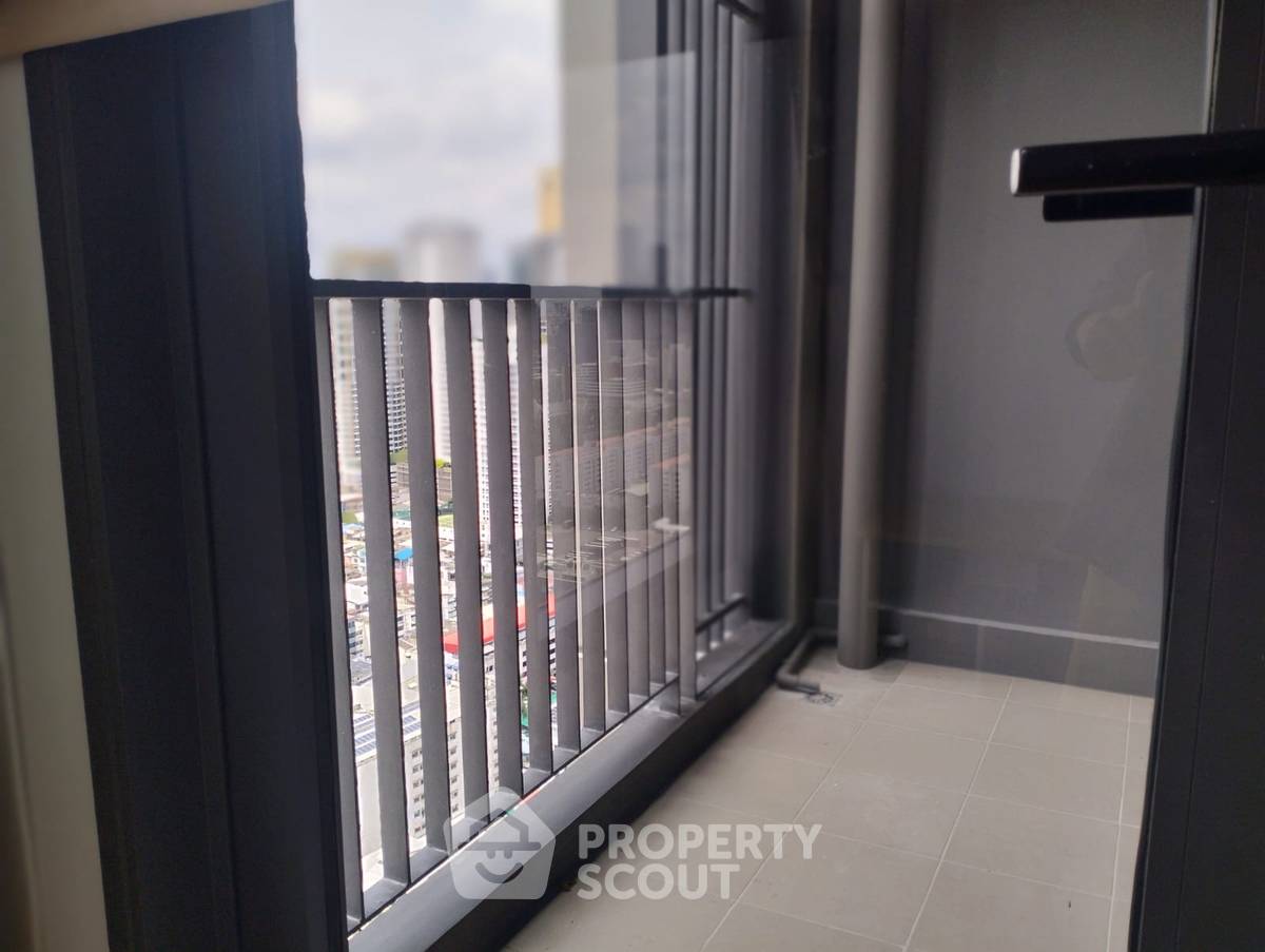 picture 2-BR Condo at LIFE Rama 4 - Asoke near MRT Queen Sirikit National Convention Centre (ID 2252637) - 7/12