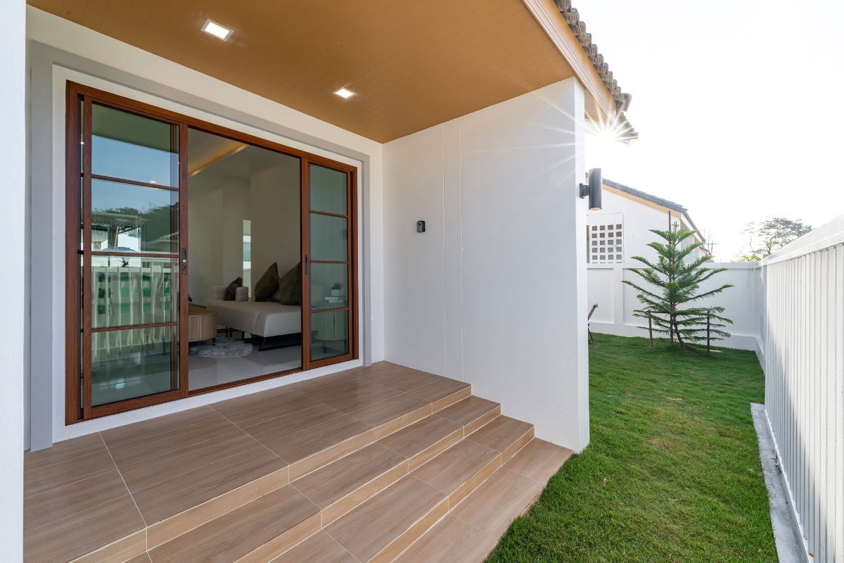 picture New minimalist style home, only 2 units left! 📍San Sai, Chiang Mai, price 2.09 million baht. - 6/17