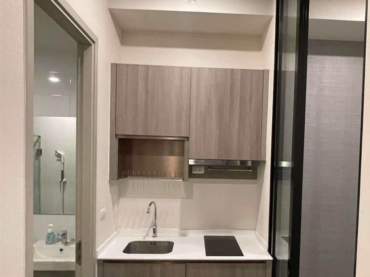 picture For rent Knightsbridge Prime Ratchayothin Ready to move in (DSL1648) - 15/18