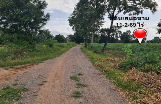 รูป ขาย ที่ดิน ย่านชุมชนบ้านบุ่งตะแบก อ.โนนไทย จ.นครราชสีมา ห่างจากถนนคอนกรีตเพียง 300 เมตร เนื้อที่ 11 ไร่ 2 งาน 69 ตรว ฟรีโอน ผังเมืองสีเขียว - รูปที่ 7/8