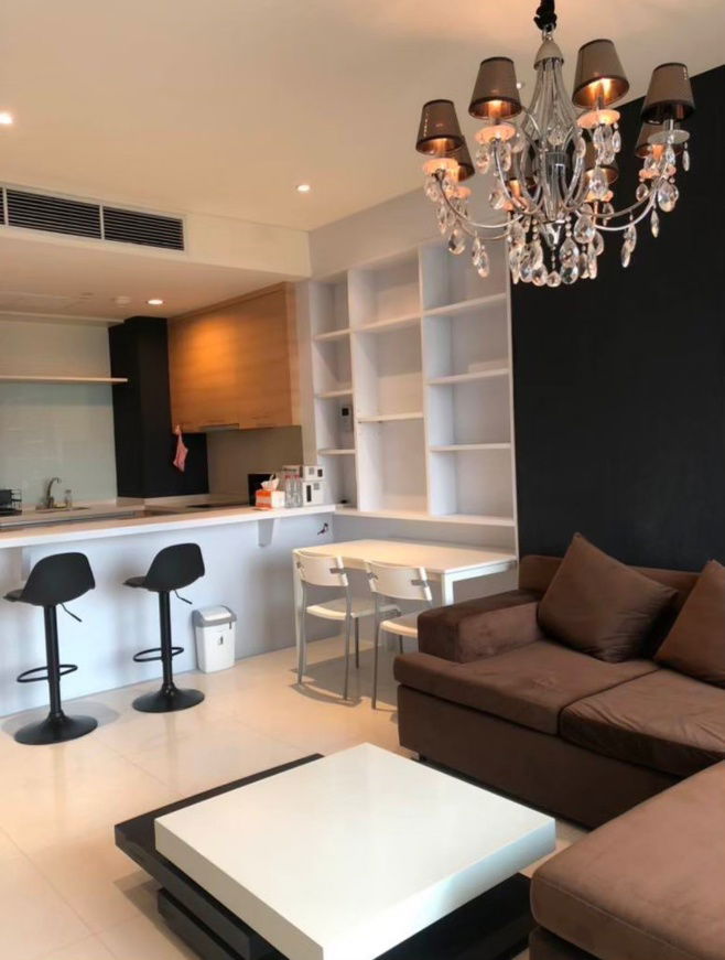 picture Urgent Sale‼️ Aguston Sukhumvit 22 Condo – Pet Friendly - 7/25