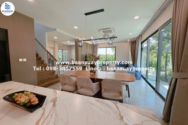 รูป ให้เช่า บ้านเดี่ยว 2 ชั้น โครงการหรู มัณฑนา บางนา กม.15  พร้อมหิ้วกระเป๋าเข้าอยู่ - รูปที่ 8/17