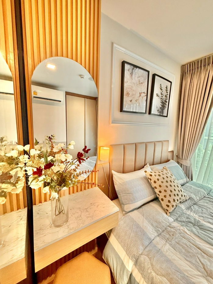 picture Separate kitchen, beautiful built-in furniture, complete with electrical appliances - 8/22