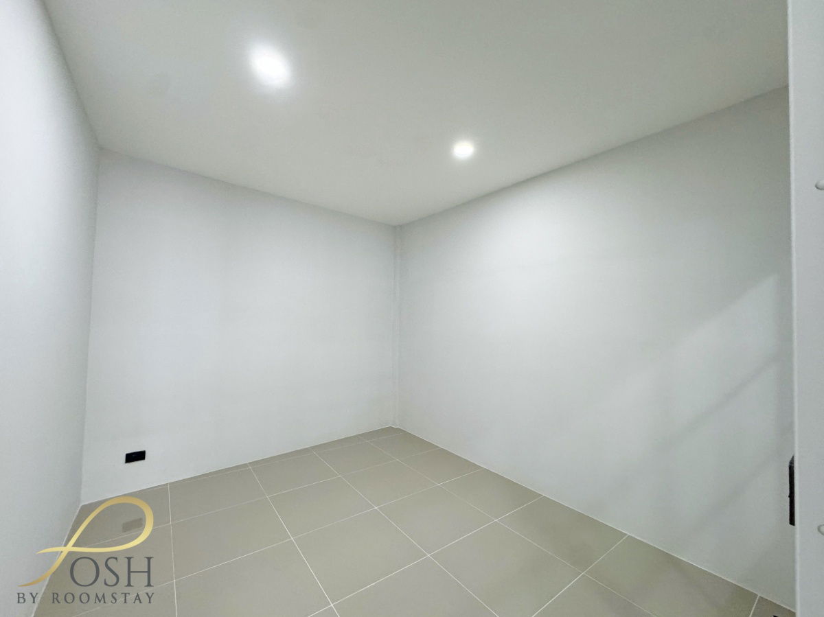 picture Phoonsub Village, Soi Ta-Eaid | Newly Renovated Semi-Detached House | Cozy Modern Style | Prime Fitness Street Location | 4,280,000 - 15/19