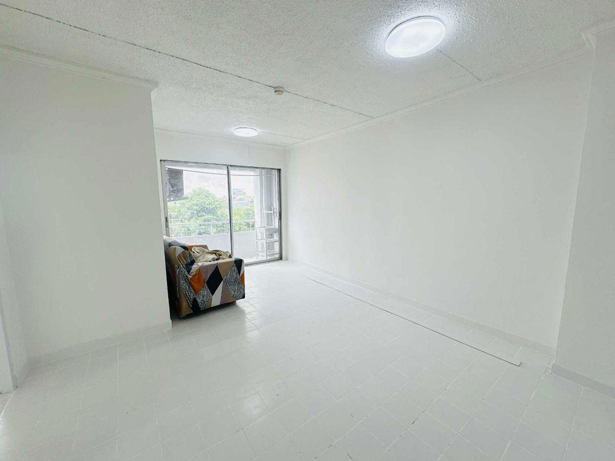 picture Condo for rent, Dynasty Building, Lat Phrao 71 (1 bedroom), 6th floor, Soi Lat Phrao 71, near the BTS, along the expressway, on the main road - 2/7