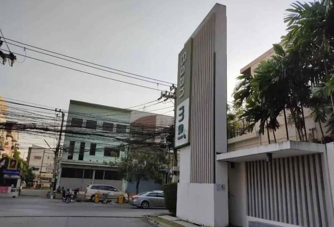รูป เช่า ทาวน์โฮม 3 ชั้น บ้านใหม่ พระรามเก้า-ศรีนครินทร์ กรุงเทพกรีฑา ซอย 7 - รูปที่ 2/14