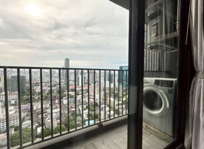 picture Condo for rent at C Ekkamai, 1 bedroom, 1 bathroom, 32 sq m, 33rd floor. - 6/6