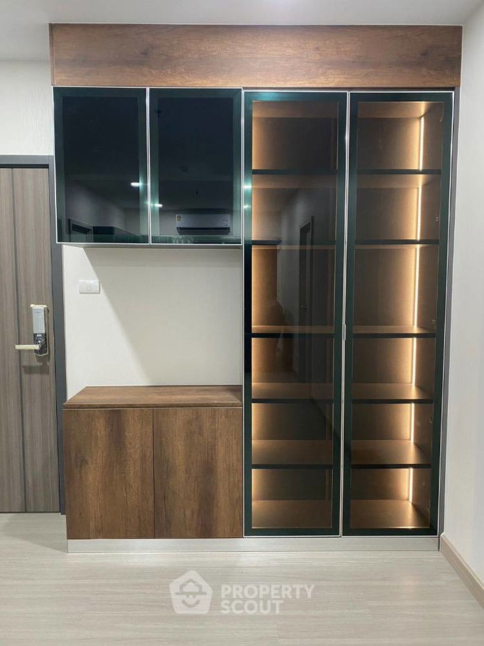 picture 2-BR Condo at Supalai Park Yaekfaichai Station near MRT Fai Chai (ID 1429082) - 5/14