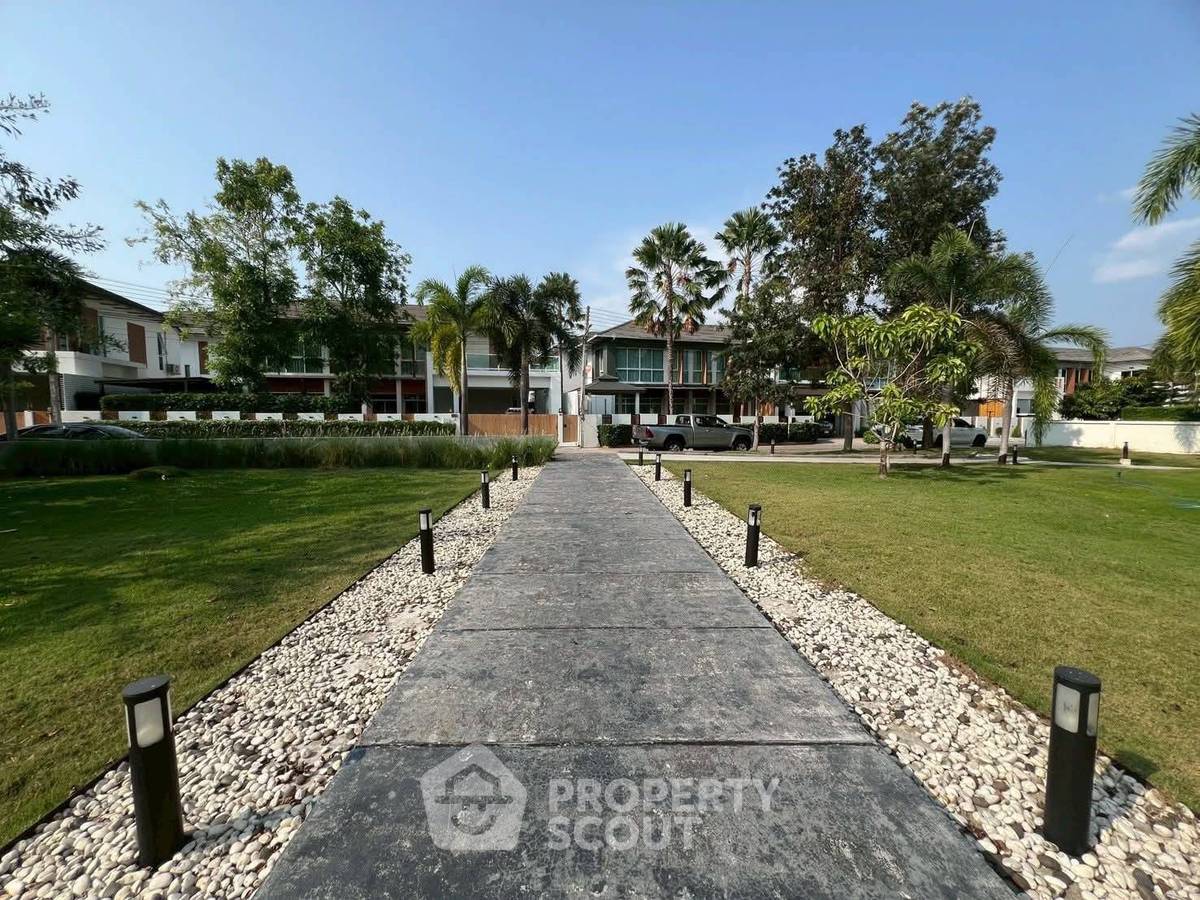 picture 3-BR House close to Huai Yai (ID 2257577) - 5/19