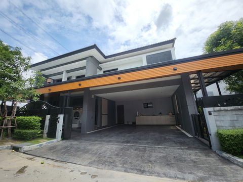 House for Rent The City Bangna – Single Detached House Size 380  sq.m.  Beautiful, luxurious built-in decorations, move-in ready 🟥 @rdsluxury