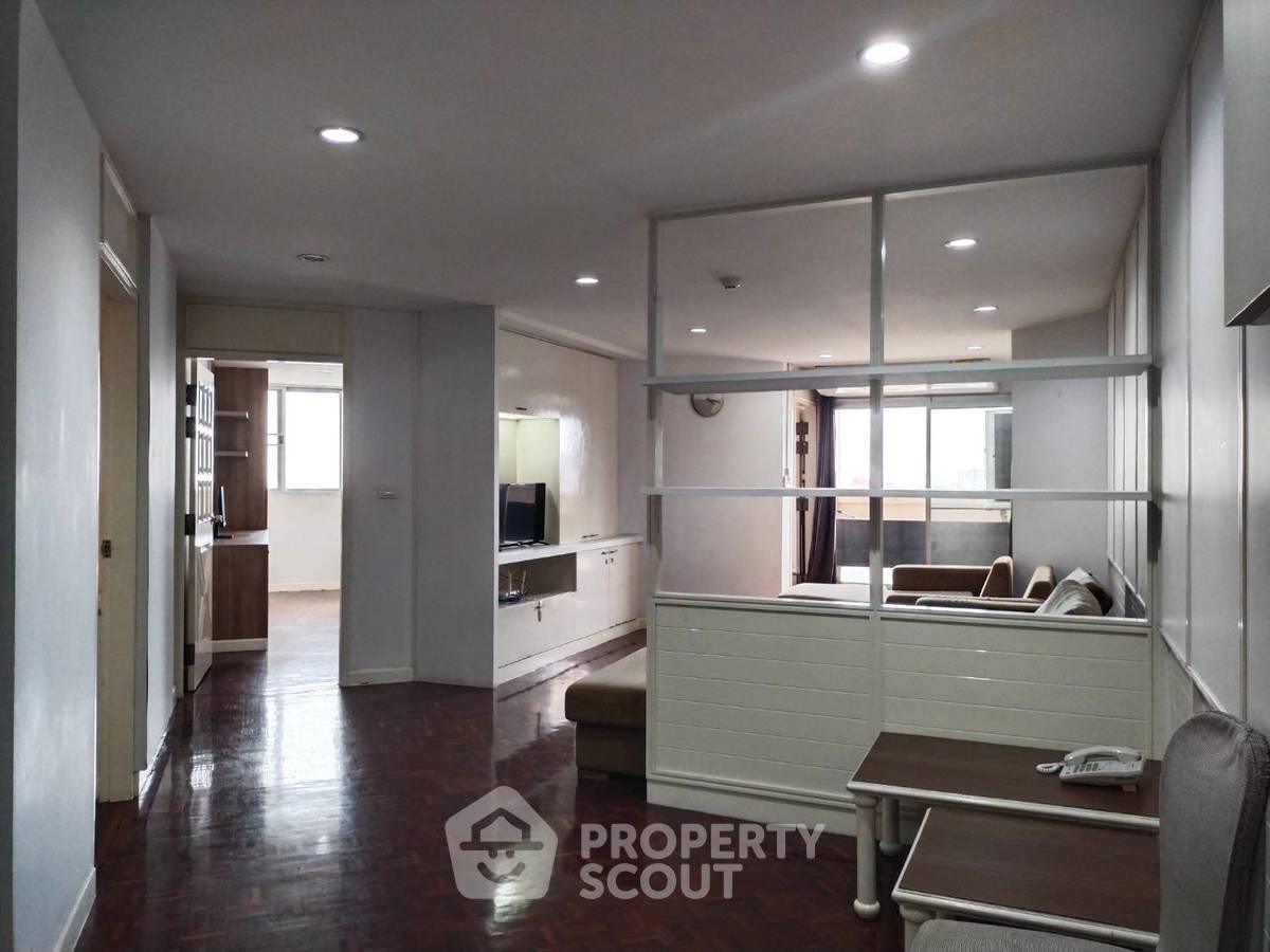 picture 3-BR Condo at Tai Ping Towers Sukhumvit 63 near ARL Ramkhamhaeng (ID 2256931) - 2/13