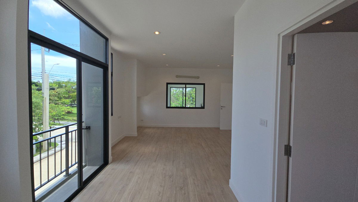 picture Specious & Elegant Home with 6.5m Double Volume next to Central Gargen, 7.99 MB - 24/33