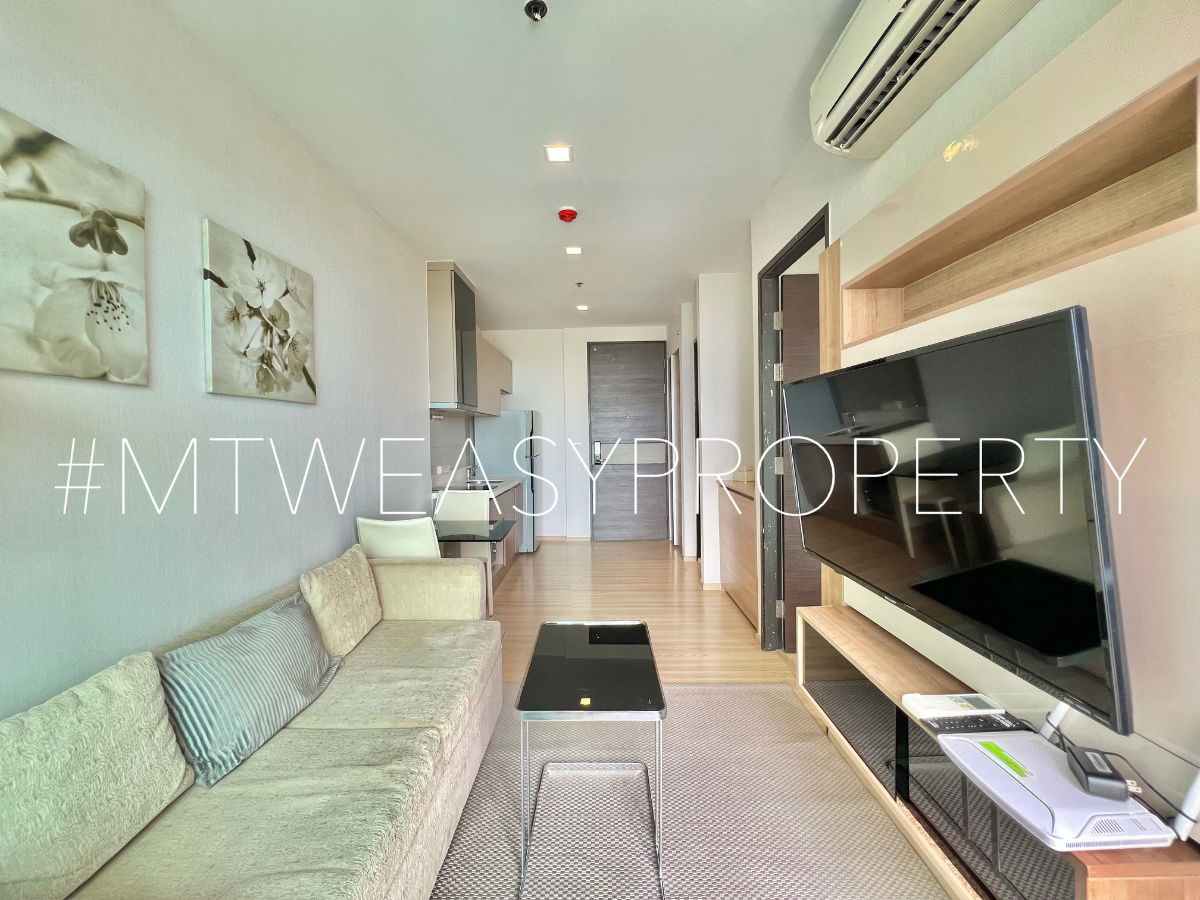 รูป ห้องใหม่ เพิ่งตกแต่งเสร็จ ติดวอล์เปเปอร์ทั้งห้อง ชั้นสูง - รูปที่ 2/7