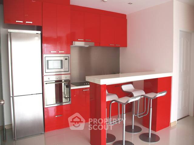 picture 2-BR Condo at The Rise Sukhumvit 39 near BTS Phrom Phong (ID 514851) - 3/6