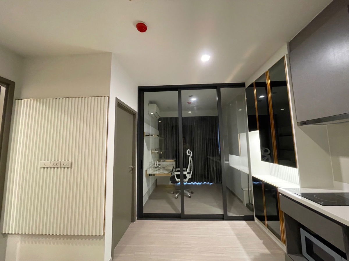 รูป 💎ให้เช่าคอนโด Life Asoke Hype💎ใกล้  MRTพระราม 9 ✨ห้องสวย Built In จัดเต็ม 📲สนใจแอดไลน์ @dmcondo (อย่าลืมใส่ @ ด้วยนะครับ) - รูปที่ 7/9