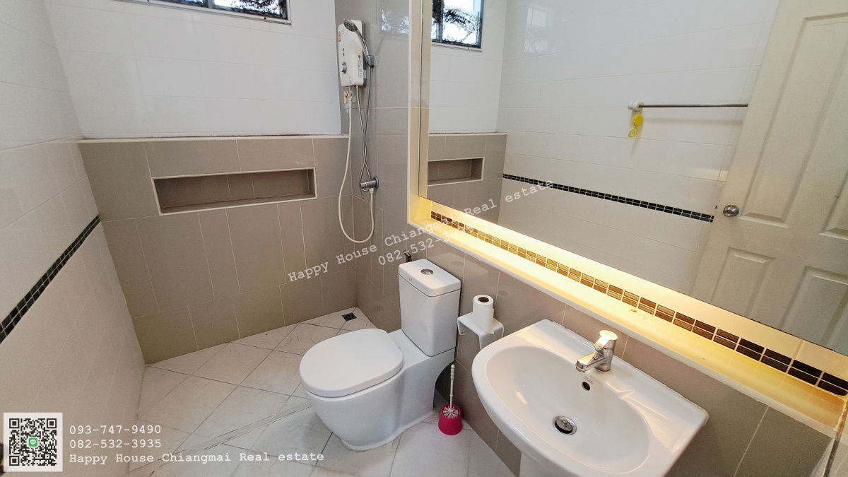 รูป ให้เช่า บ้านเดี่ยว 2 ชั้น ในหมู่บ้านดีญ่า วาเล่ย์ สารภี โทร 082-532-3935 - รูปที่ 24/30