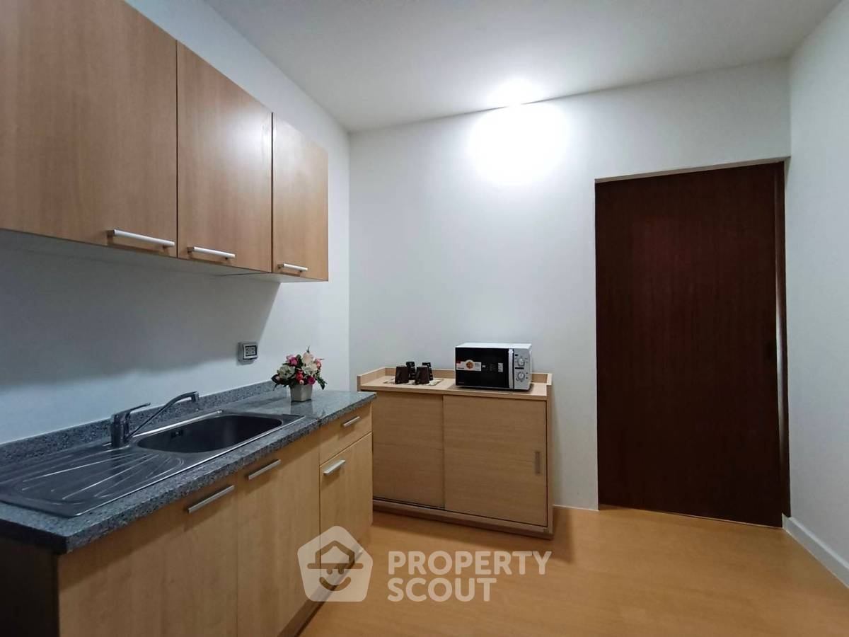 picture 1-BR Condo at The Trendy Condominium near BTS Nana (ID 2258544) - 3/8