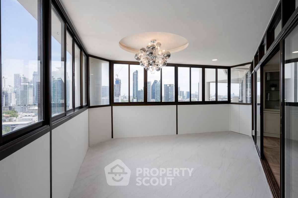 picture 3-BR Condo at The Waterford Park Sukhumvit 53 Condominium near BTS Thong Lor (ID 2112929) - 12/29