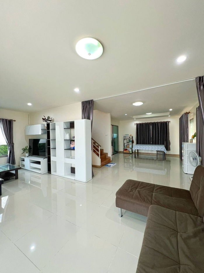 รูป UK06-077 🏡 บ้านเดี่ยวให้เช่าในหมู่บ้านแมกโนลีย์ 📍ติดถนนใหญ่ เดินทางสะดวก 💰 ราคาเช่าเพียง 25,000 บาท/เดือน - รูปที่ 3/17