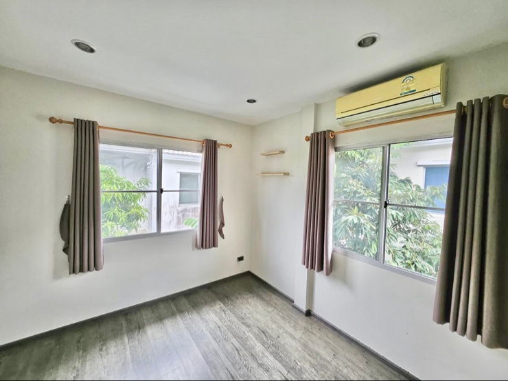 รูป หมู่บ้านชัยพฤกษ์ ปิ่นเกล้า สาทร ติดถนนราชพฤกษ์ - วงเวียนพระราม5  - รูปที่ 10/10