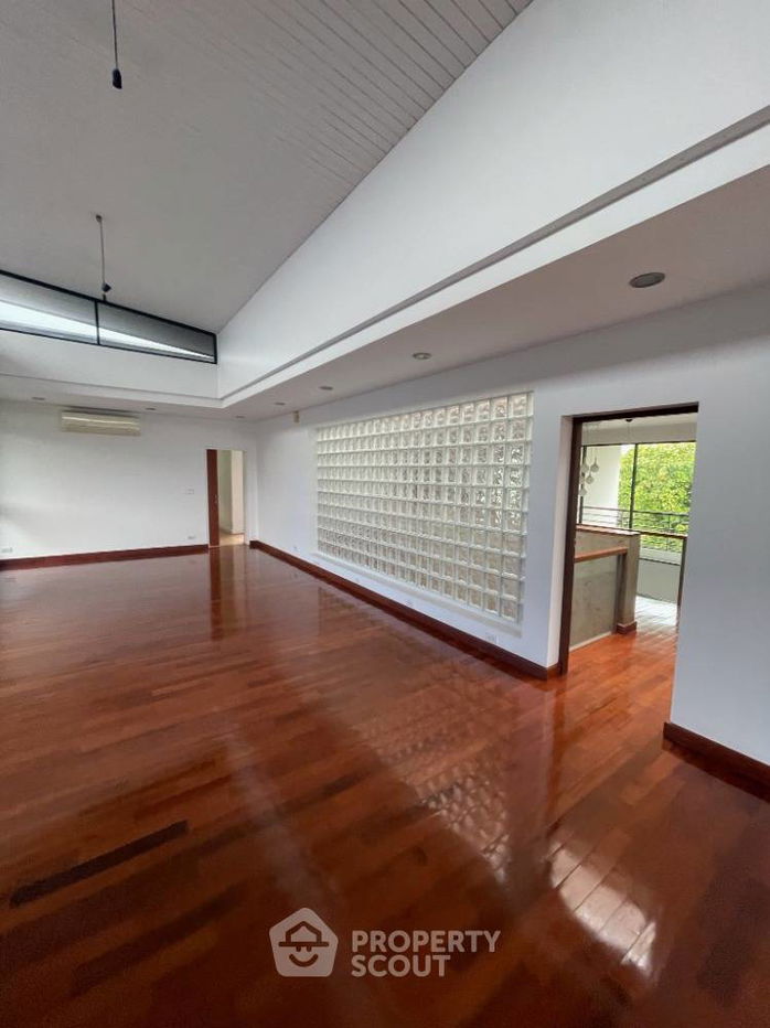 รูป บ้าน 4-ห้องนอน ใน ลาดพร้าว (ID 1351742) - รูปที่ 5/49