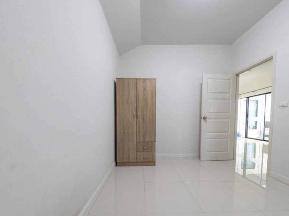 picture UK06-082 🏡 Single house for rent, Manirin M-Village, Bueng Rai 1 - Sriracha 💸 Rental price: 20,000 baht/month  - 9/16