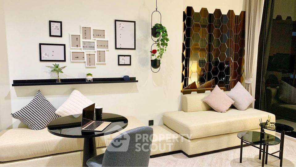 picture 2-BR Condo at Chapter Charoennakhorn - Riverside near BTS Krung Thon Buri (ID 1146819) - 4/28