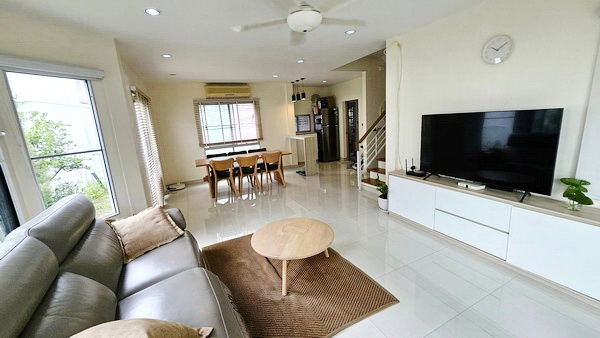 picture FOR RENT CHAIYAPHRUEK - PINKLAO - SATHORN / 3 bedrooms 3 bathrooms / 53 Sqw. 165 Sqm. **37,000** CLOSE TO DENLA RAMA 5 SCHOOL - 13/13