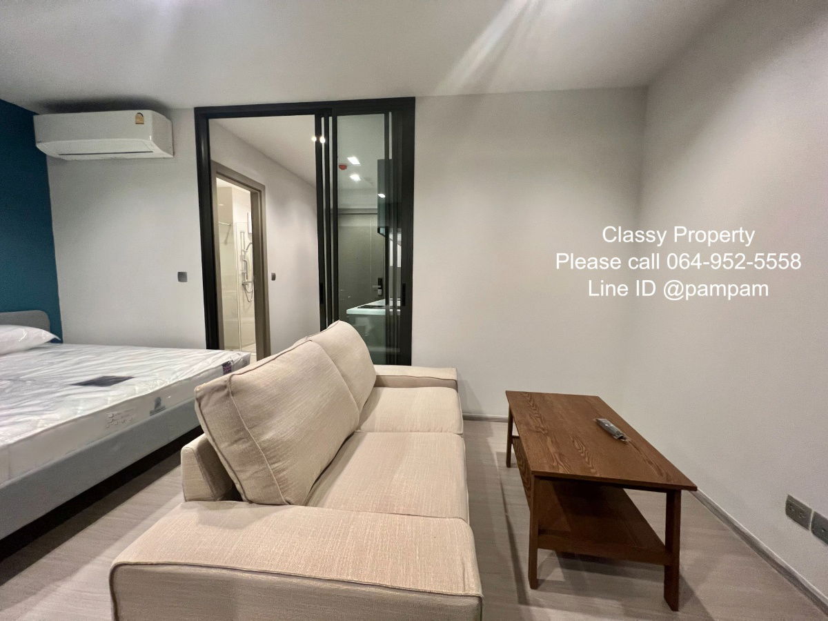 picture *** Condo for rent : Life Asoke-Rama 9  Studio High floor Fully furnished Separate kitchen near MRT Rama9 ***  - 2/10