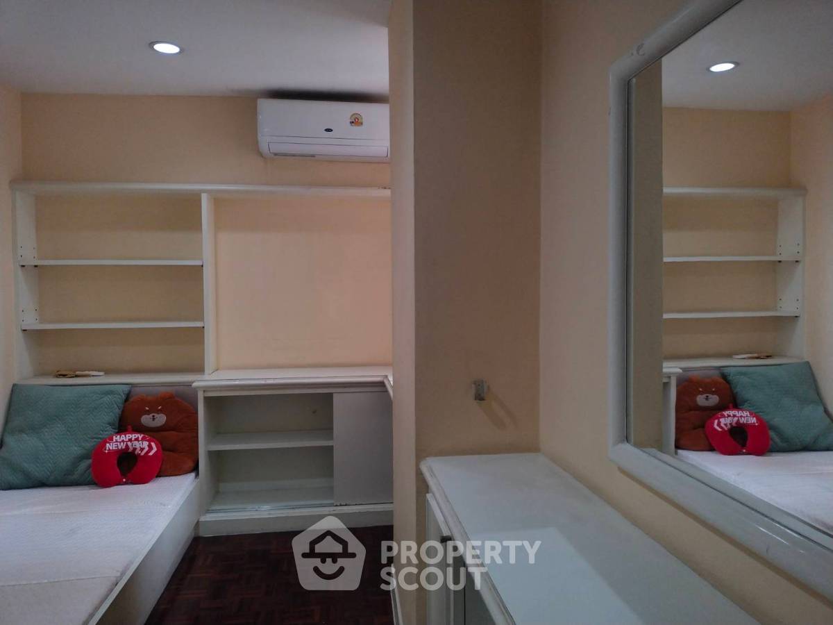 picture 3-BR Condo at Tai Ping Towers Sukhumvit 63 near ARL Ramkhamhaeng (ID 2256931) - 12/13