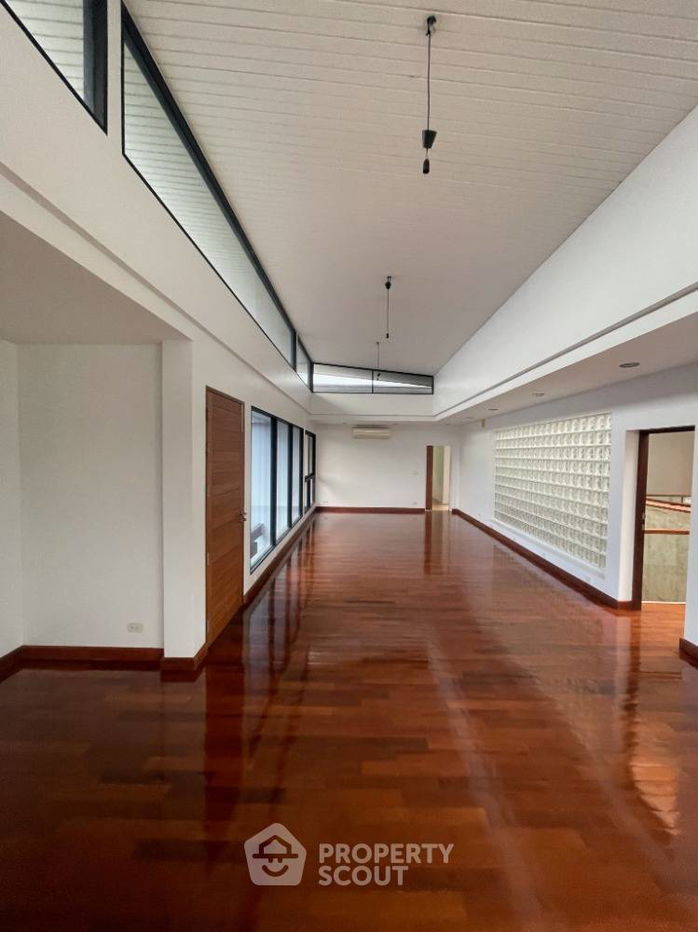 รูป บ้าน 4-ห้องนอน ใน ลาดพร้าว (ID 1351742) - รูปที่ 6/49