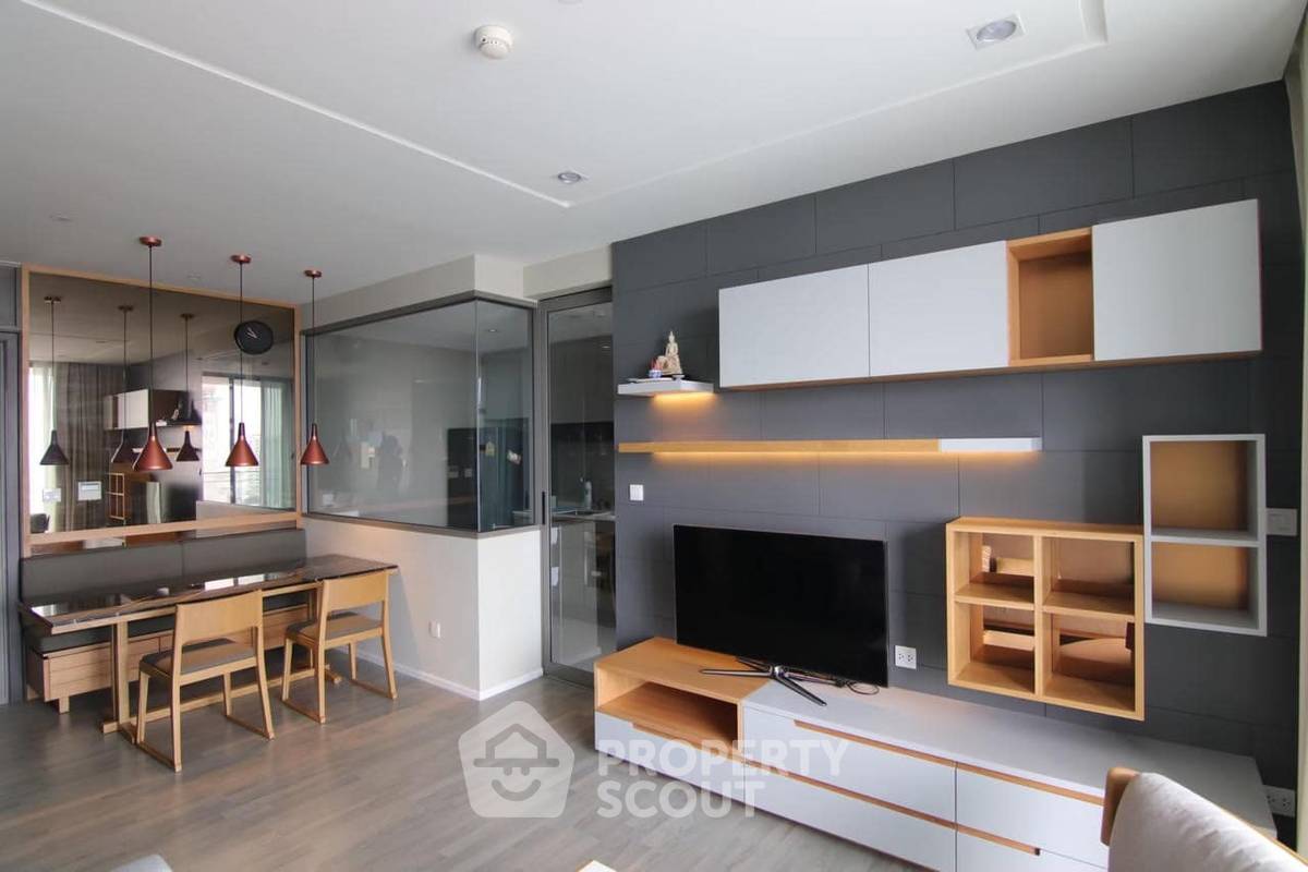 picture 2-BR Condo at 333 Riverside near MRT Bang Pho (ID 1449250) - 1/10